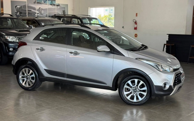 imagem-https://www.socarrao.com.br/sc-vehicle-images-prod/843047/1787237901892-43cf3eee8a654778b0ebde1a3aa3e2d1_1770991604902.jpeg