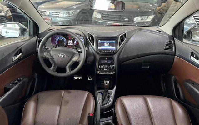 imagem-https://www.socarrao.com.br/sc-vehicle-images-prod/843047/1787237901899-2d1cdfaa067d4be9aeeb8e96d8dca939_1770991618994.jpeg