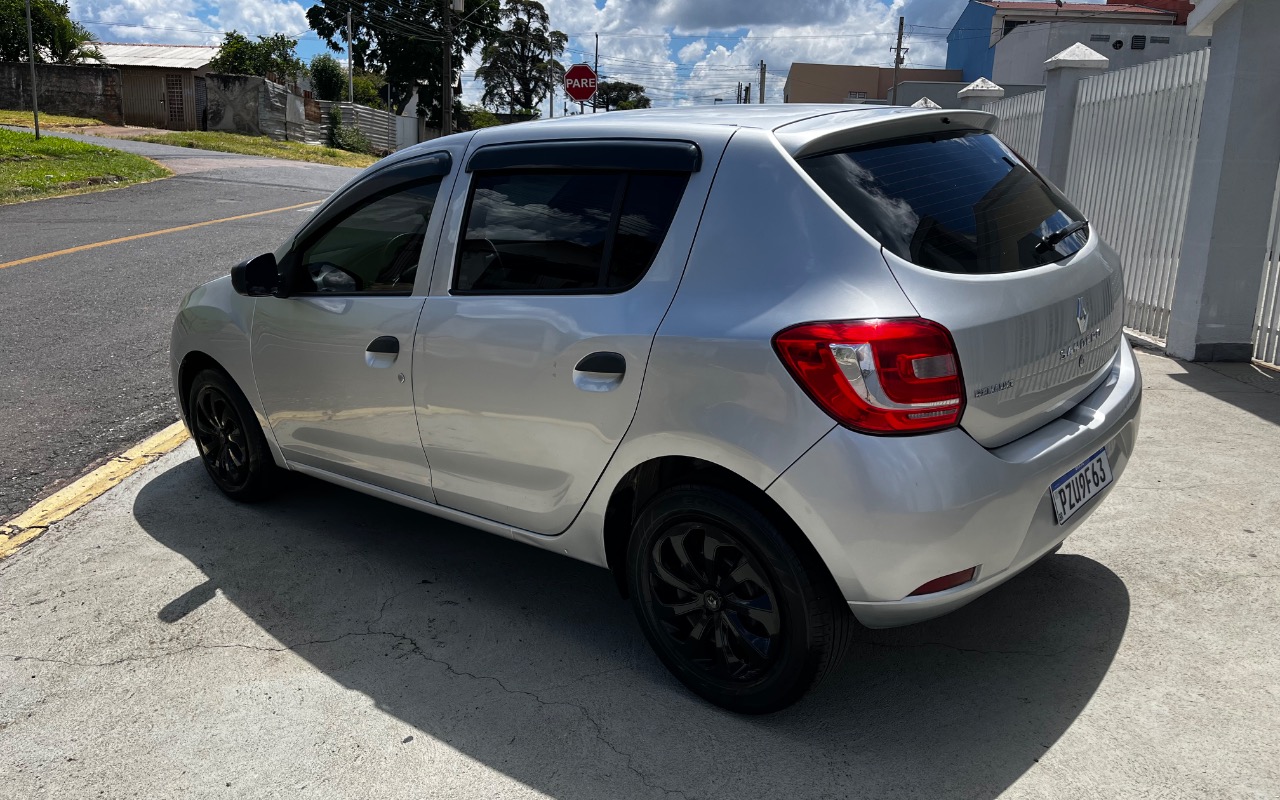 imagem-https://www.socarrao.com.br/sc-vehicle-images-prod/843050/1770991953960-SU1HXzE5ODIuanBlZw.jpeg