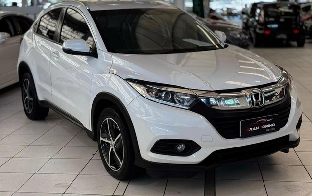 imagem-https://www.socarrao.com.br/sc-vehicle-images-prod/844510/1786043414185-7801551_6_B_1204a8a244.jpeg