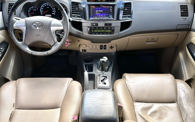 imagem-https://www.socarrao.com.br/sc-vehicle-images-prod/844526/1771001046372-7_042801.jpg