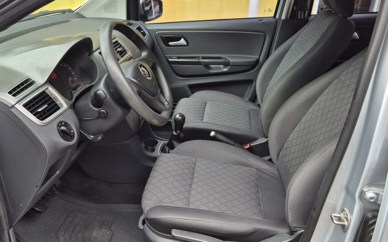 imagem-https://www.socarrao.com.br/sc-vehicle-images-prod/844695/1771003985646-V2hhdHNBcHAgSW1hZ2UgMjAyNi0wMi0xMyBhdCAxNC4wMS4xOS5qcGVn.jpeg