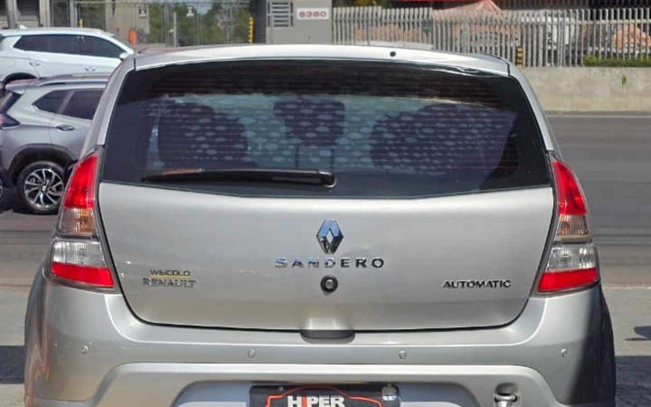 imagem-https://www.socarrao.com.br/sc-vehicle-images-prod/844751/1771004876653-V2hhdHNBcHAgSW1hZ2UgMjAyNi0wMi0xMyBhdCAxMC4wNS40MCAoMSkuanBlZw.jpeg