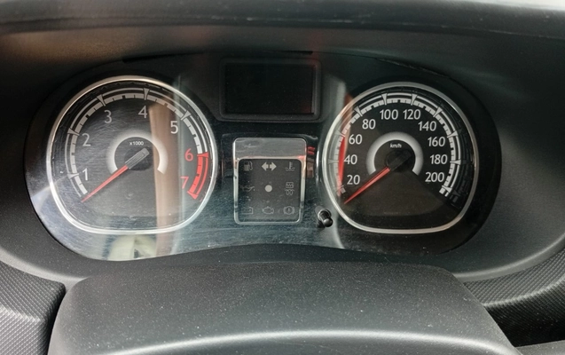 imagem-https://www.socarrao.com.br/sc-vehicle-images-prod/844751/1771004878305-V2hhdHNBcHAgSW1hZ2UgMjAyNi0wMi0xMyBhdCAxMS4yNi4yOS5qcGVn.jpeg