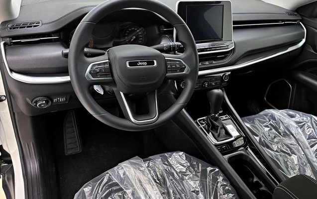 imagem-https://www.socarrao.com.br/sc-vehicle-images-prod/844904/1791466921789-7419238_3_B_f465b1b130.jpeg
