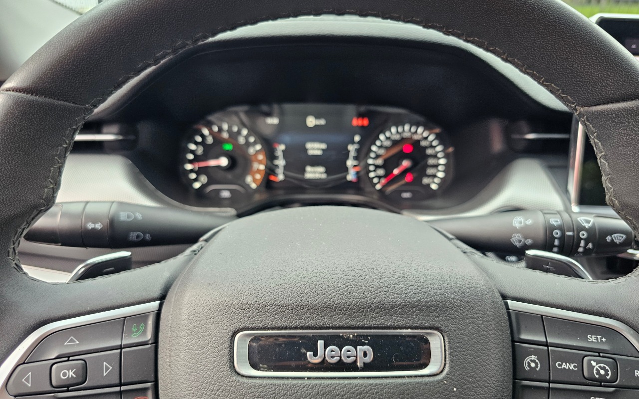 imagem-https://www.socarrao.com.br/sc-vehicle-images-prod/844957/1771621506181-MjAyNjAyMjBfMTYwMDIyLmpwZw.jpg