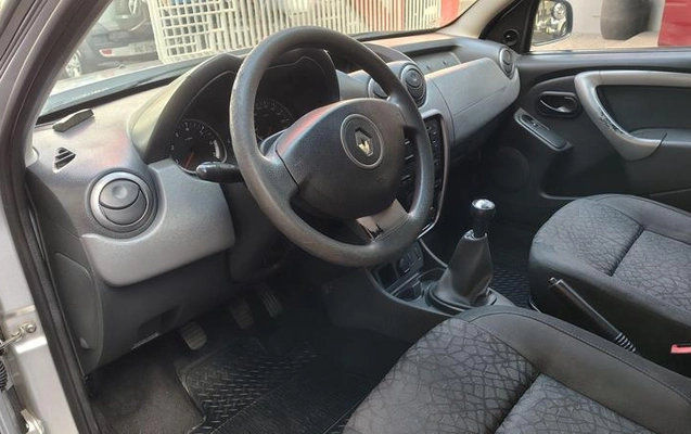 imagem-https://www.socarrao.com.br/sc-vehicle-images-prod/845000/1789472048102-7344252_11_B_0766fc3c82.jpeg