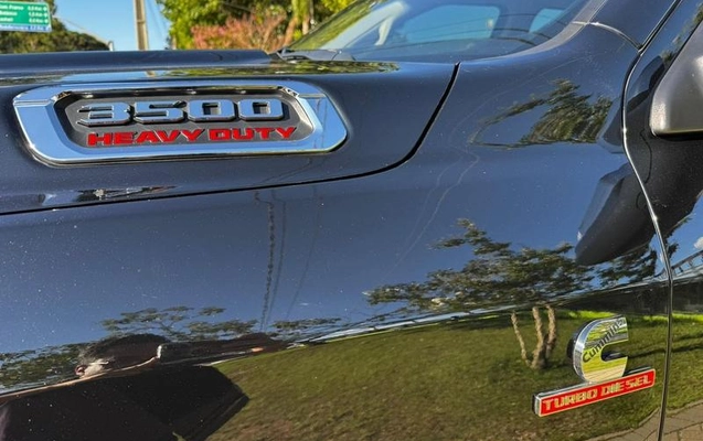 imagem-https://www.socarrao.com.br/sc-vehicle-images-prod/845037/1789065497479-7755375_21_B_2dfec9e58e.jpeg