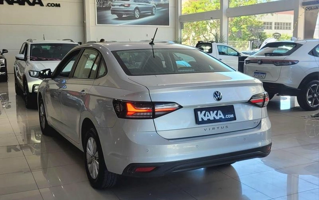 imagem-https://www.socarrao.com.br/sc-vehicle-images-prod/845098/1785598211600-7754549_0_B_0b396f3ed0.jpeg