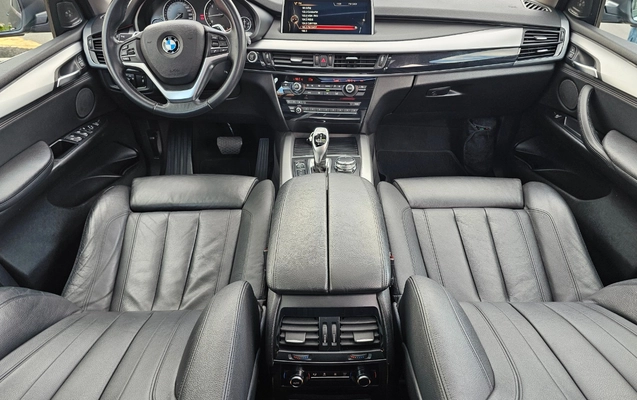 imagem-https://www.socarrao.com.br/sc-vehicle-images-prod/845268/1771010960217-MjAyNjAyMDlfMTEzMDM3LmpwZw.jpg