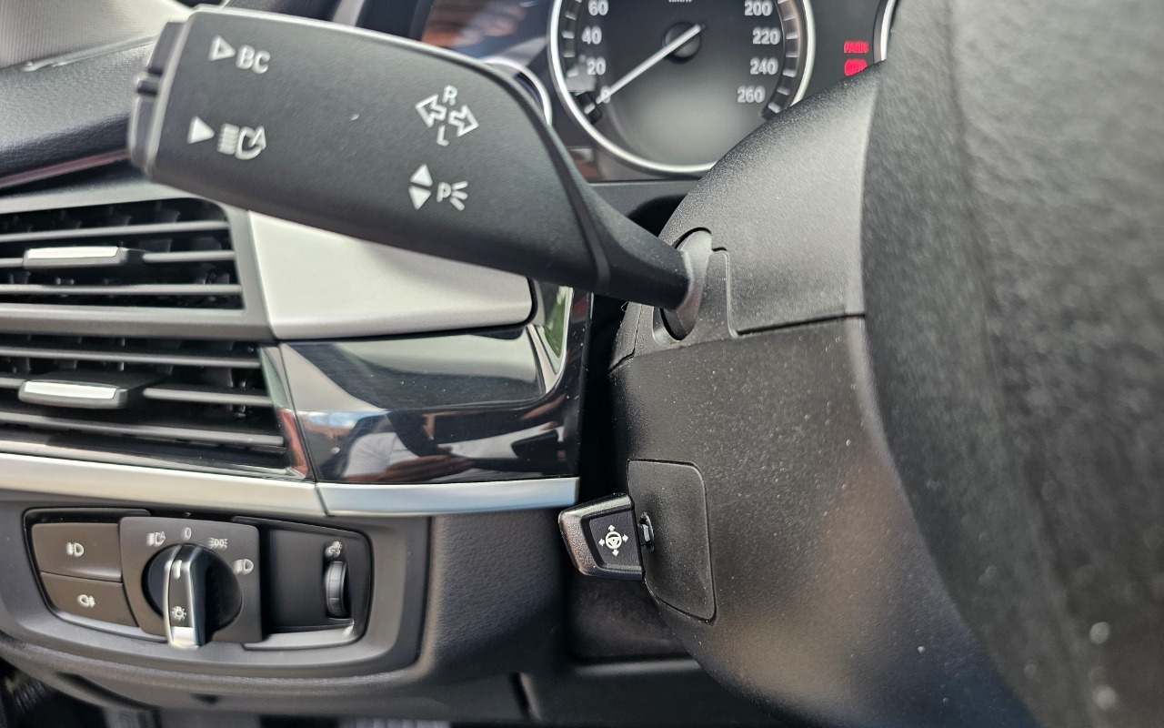 imagem-https://www.socarrao.com.br/sc-vehicle-images-prod/845268/1771010960974-MjAyNjAyMDlfMTEzMDAzLmpwZw.jpg