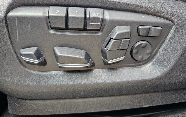 imagem-https://www.socarrao.com.br/sc-vehicle-images-prod/845268/1771010961117-MjAyNjAyMDlfMTEyNDE1LmpwZw.jpg