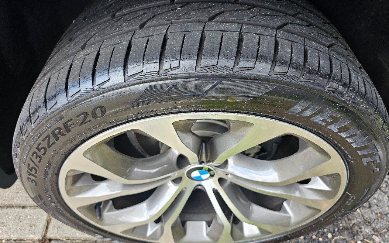 imagem-https://www.socarrao.com.br/sc-vehicle-images-prod/845268/1771010961540-MjAyNjAyMDlfMTEyNDUxLmpwZw.jpg