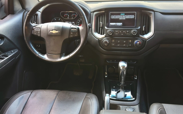 imagem-https://www.socarrao.com.br/sc-vehicle-images-prod/845315/1771011877589-13_061834.jpg