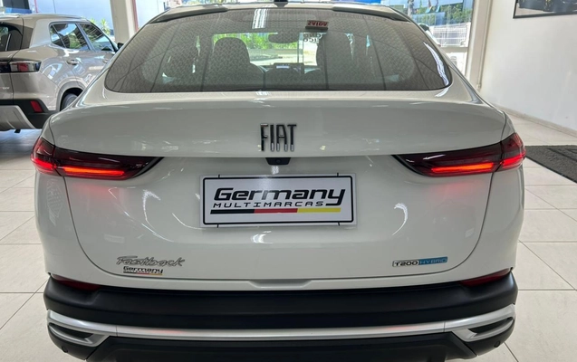 imagem-https://www.socarrao.com.br/sc-vehicle-images-prod/845370/1782732311914-cfbc711c8a82490ea12c650b66ae6d3a_1774285467560.jpeg