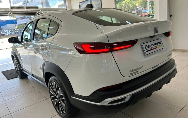 imagem-https://www.socarrao.com.br/sc-vehicle-images-prod/845370/1782732311915-346288c1f40b4a96a8a450df9e2d7138_1774285467950.jpeg