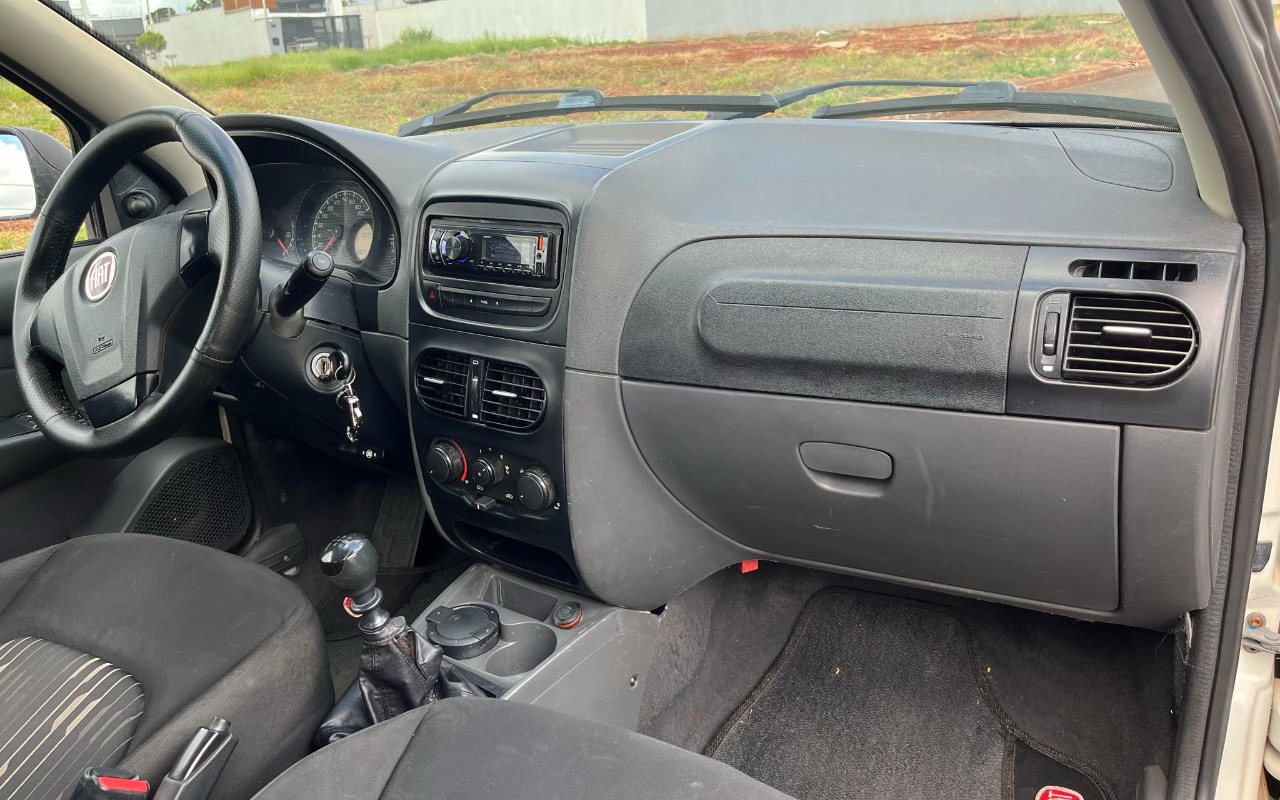 imagem-https://www.socarrao.com.br/sc-vehicle-images-prod/845462/1771013644014-YjAzMjVhMGUtODZhZS00Y2RlLTk0ZmMtNGU3NDU1NzJjNWIxLmpwZw.jpg