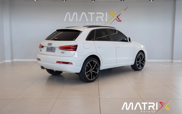 imagem-https://www.socarrao.com.br/sc-vehicle-images-prod/845988/1789396846800-003_9d94749c6b2ba75f9c0eeb8b0a8e3bee.jpg