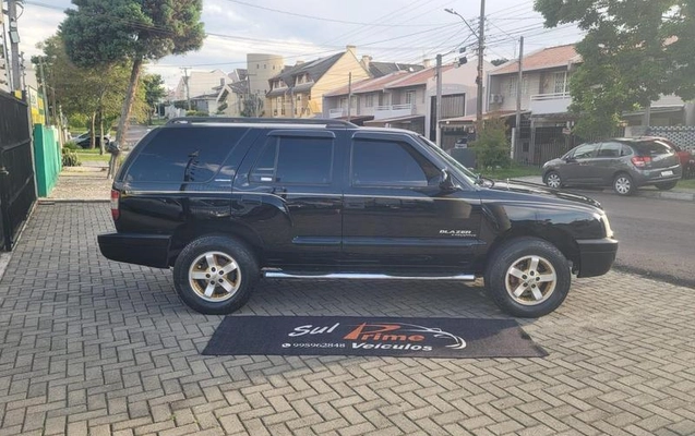 imagem-https://www.socarrao.com.br/sc-vehicle-images-prod/857480/1791851350798-7102493_18_B_8a7b4de1d8.jpeg