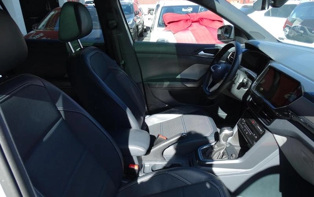 imagem-https://www.socarrao.com.br/sc-vehicle-images-prod/857548/1783774446059-7792768_17_B_0e94e1eafb.jpeg