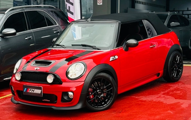 imagem-https://www.socarrao.com.br/sc-vehicle-images-prod/857549/1782306859144-gb-c5955f4.jpeg