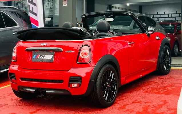 imagem-https://www.socarrao.com.br/sc-vehicle-images-prod/857549/1782306859151-gb-2ffb63b.jpeg