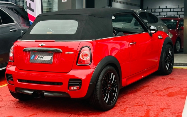 imagem-https://www.socarrao.com.br/sc-vehicle-images-prod/857549/1782306859154-gb-fc96f8a.jpeg