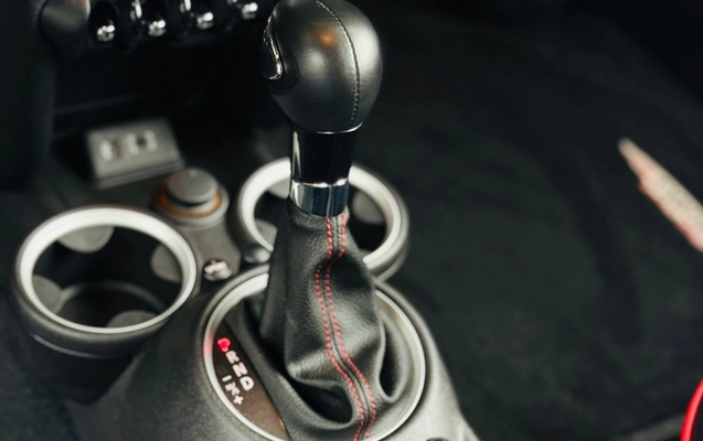 imagem-https://www.socarrao.com.br/sc-vehicle-images-prod/857549/1782306859157-gb-f17c7bc.jpeg