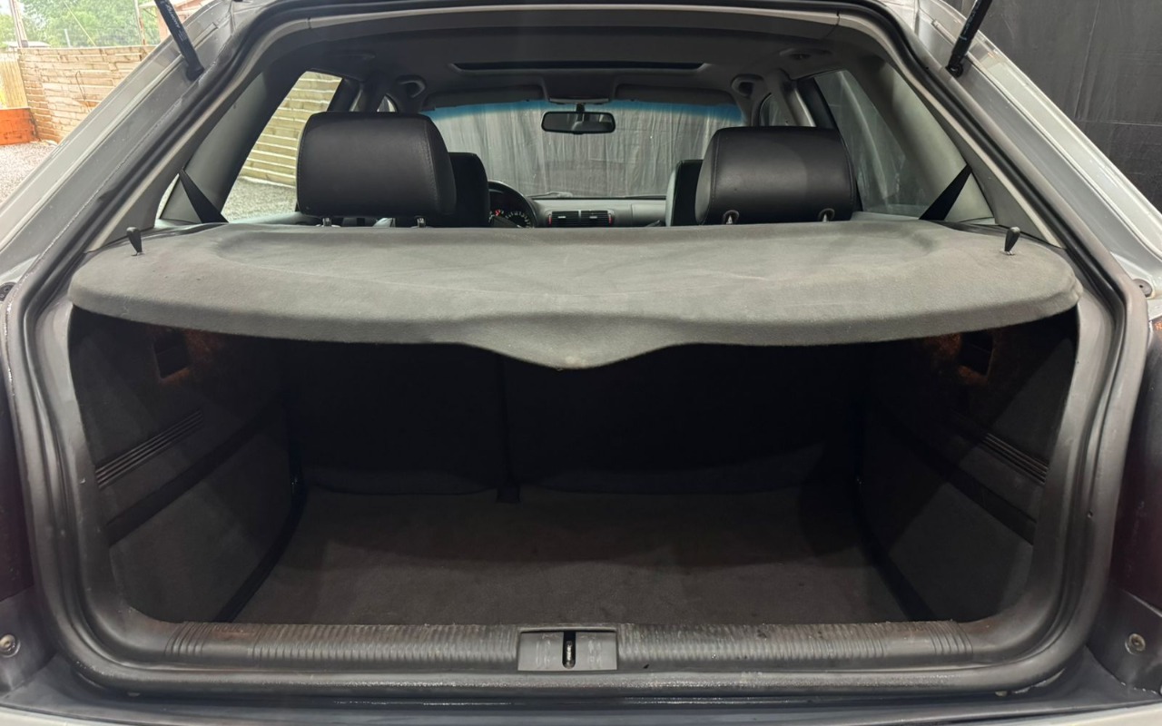 imagem-https://www.socarrao.com.br/sc-vehicle-images-prod/857583/1771074783941-QXVkaSBBMyAxLjggVHVyYm8gVGV0byBTb2xhciAyMDA1IFN0ZWluYmFjaCBNdWx0aW1hcmNhcyBlbSBTYW50byBBbWFybyBkYSBJbXBlcmF0cml6IFNDIDYuanBlZw.jpeg