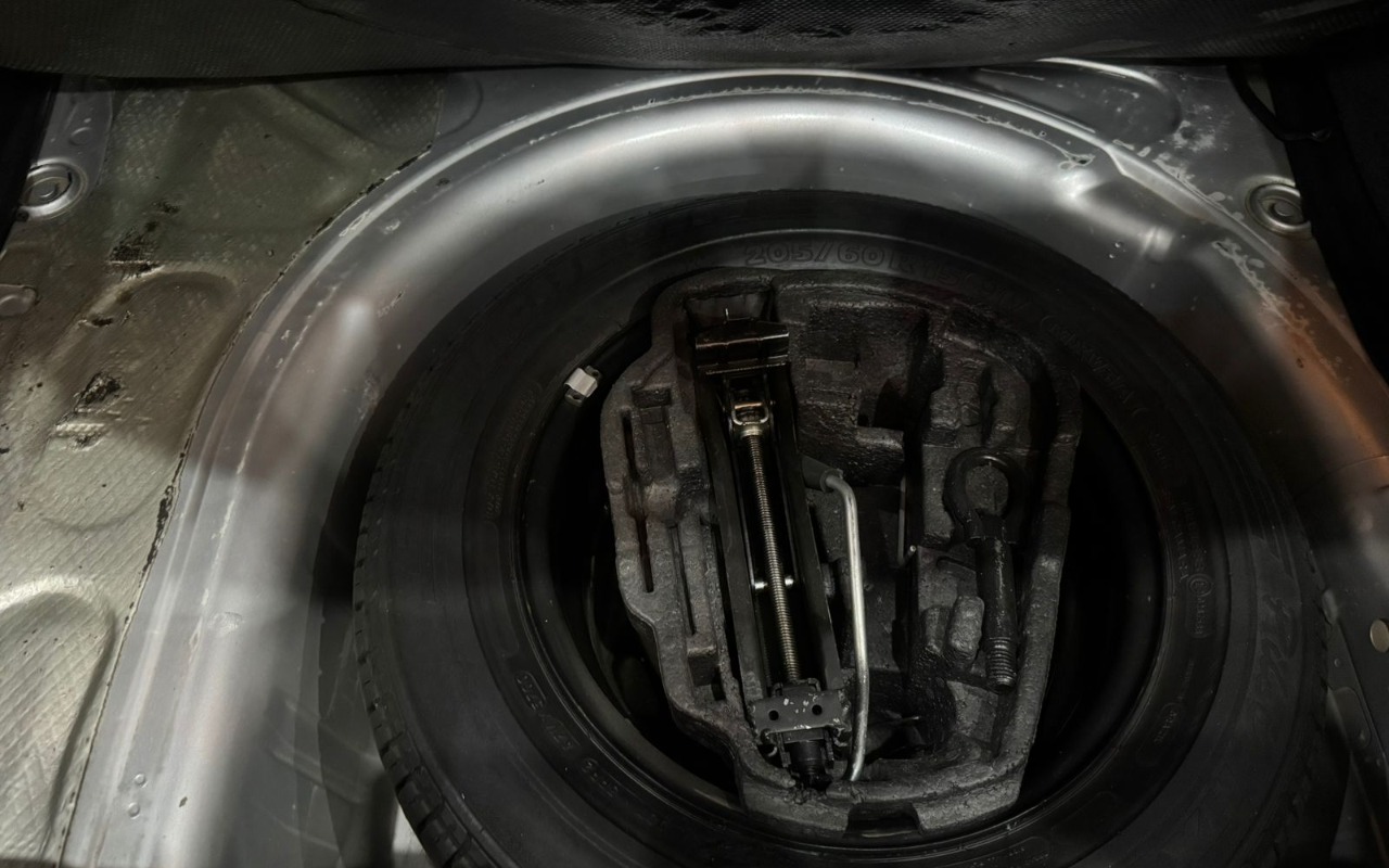 imagem-https://www.socarrao.com.br/sc-vehicle-images-prod/857583/1771074784239-QXVkaSBBMyAxLjggVHVyYm8gVGV0byBTb2xhciAyMDA1IFN0ZWluYmFjaCBNdWx0aW1hcmNhcyBlbSBTYW50byBBbWFybyBkYSBJbXBlcmF0cml6IFNDIDcuanBlZw.jpeg