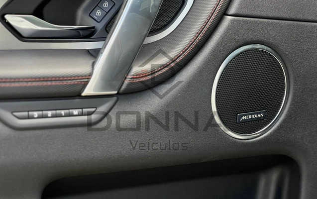 imagem-https://www.socarrao.com.br/sc-vehicle-images-prod/857675/1777122994926-147a68c3ecdb42098023bc906353ba96_1771076723106.jpg