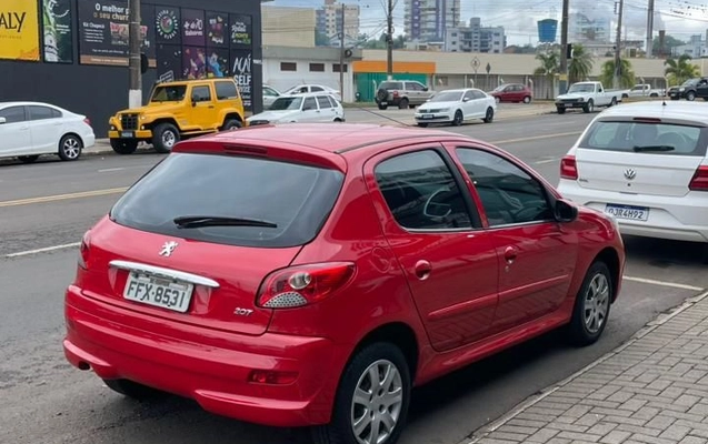 imagem-https://www.socarrao.com.br/sc-vehicle-images-prod/857928/1771083166700-gb-d5b894d.jpeg