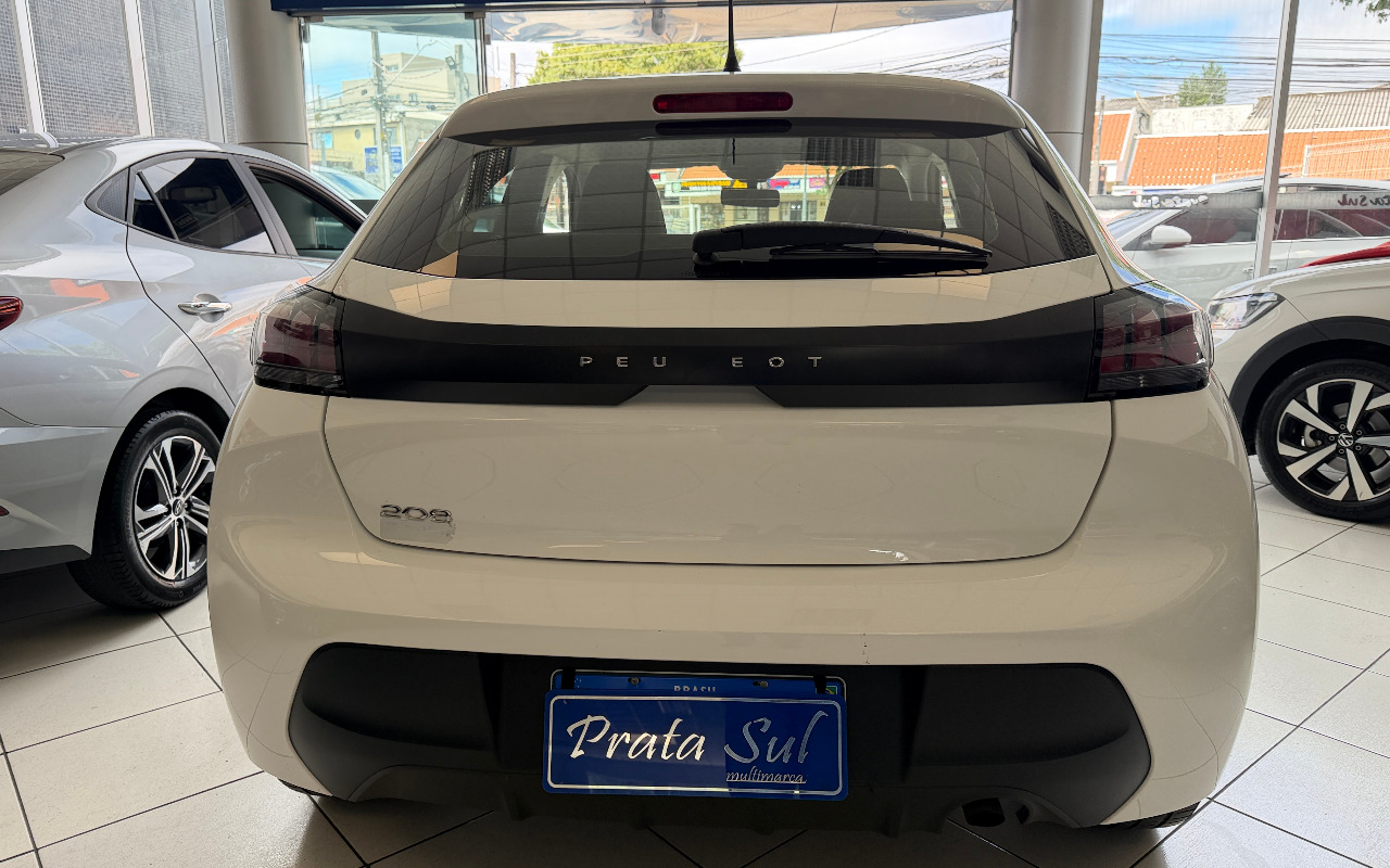 imagem-https://www.socarrao.com.br/sc-vehicle-images-prod/858372/1771102103533-MjAyNjAyMTRfMTMxMjQ4NTk1X2lPUy5qcGc.jpg