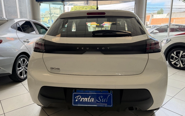 imagem-https://www.socarrao.com.br/sc-vehicle-images-prod/858372/1771102103533-MjAyNjAyMTRfMTMxMjQ4NTk1X2lPUy5qcGc.jpg