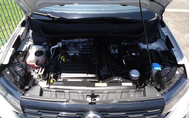 imagem-https://www.socarrao.com.br/sc-vehicle-images-prod/858449/1788386699952-7764653_11_B_b245a7bec9.jpeg