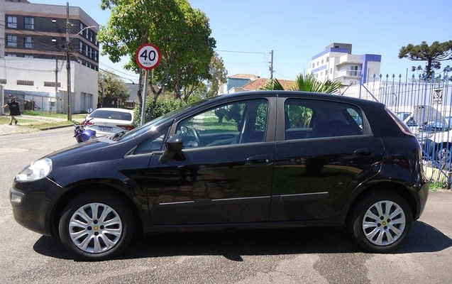 imagem-https://www.socarrao.com.br/sc-vehicle-images-prod/858455/1787937837352-7322840_1_B_5a23c1af2e.jpeg
