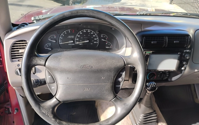 imagem-https://www.socarrao.com.br/sc-vehicle-images-prod/859389/1771264758085-OS5qcGVn.jpeg