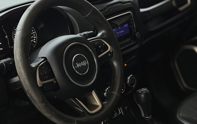 imagem-https://www.socarrao.com.br/sc-vehicle-images-prod/859450/1771269718462-1opZ4z2PhcT60UfVmrbyRa6ZXh6XX3m5.jpg