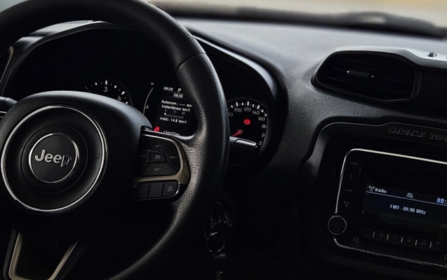 imagem-https://www.socarrao.com.br/sc-vehicle-images-prod/859450/1771269718464-yVI7Ud4fw252C0PyWkxqdaMHVJt3gMrS.jpg
