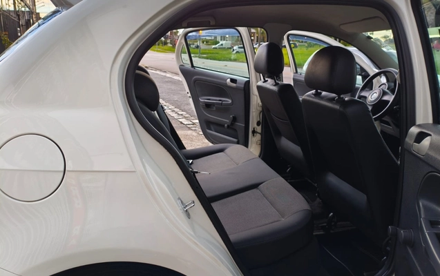 imagem-https://www.socarrao.com.br/sc-vehicle-images-prod/859533/1771279953231-V2hhdHNBcHAgSW1hZ2UgMjAyNi0wMi0xNiBhdCAxOC40My41MSAoMSkuanBlZw.jpeg