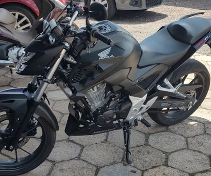 Honda CB 300F Twister Flex 2023 Preto — foto 1 de 3