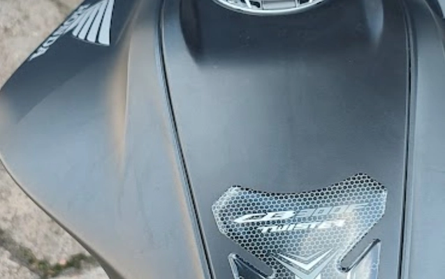 imagem-https://www.socarrao.com.br/sc-vehicle-images-prod/859754/1771344793865-SU1HXzIwMjYwMjE3XzEyMTcwMDMyNV9IRFIuanBn.jpg