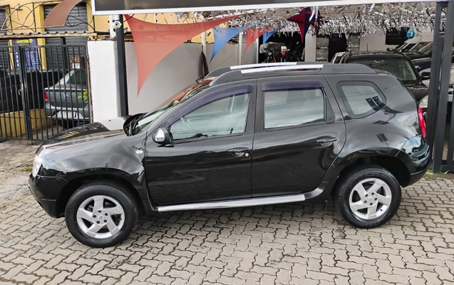 imagem-https://www.socarrao.com.br/sc-vehicle-images-prod/859807/1771349552710-Ny5qcGVn.jpeg