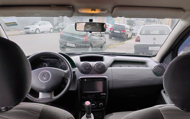 imagem-https://www.socarrao.com.br/sc-vehicle-images-prod/859807/1771349553159-OS5qcGVn.jpeg