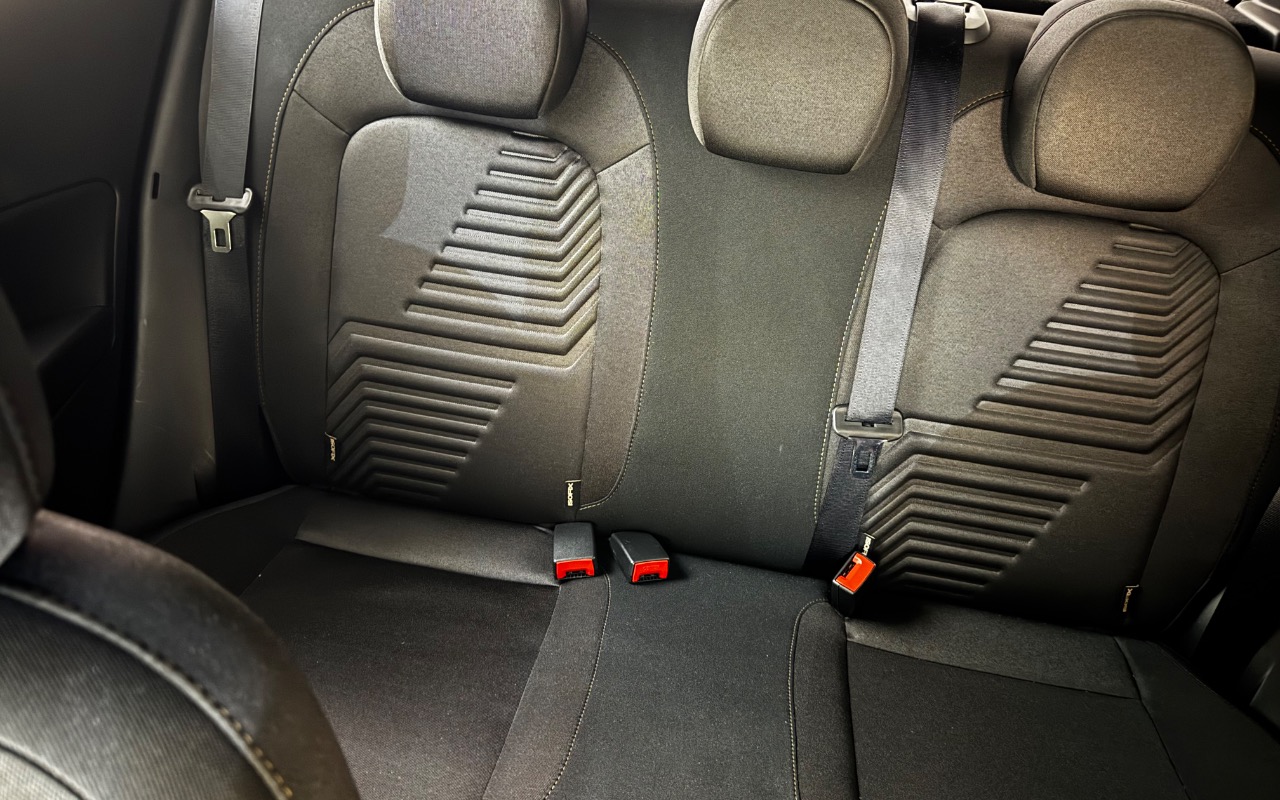 imagem-https://www.socarrao.com.br/sc-vehicle-images-prod/859842/1771353463880-SU1HXzcwODcuanBlZw.jpeg