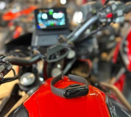 imagem-https://www.socarrao.com.br/sc-vehicle-images-prod/859939/1779536874528-6345746_6_B_f67e76f230.jpeg