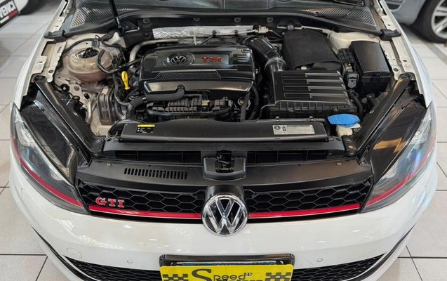 imagem-https://www.socarrao.com.br/sc-vehicle-images-prod/859972/1771367388022-7445772_1_B_423ddedcc3.jpeg