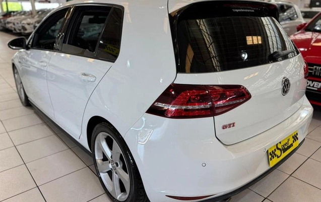imagem-https://www.socarrao.com.br/sc-vehicle-images-prod/859972/1771367388023-7445772_4_B_0e0d465529.jpeg