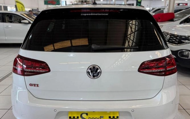 imagem-https://www.socarrao.com.br/sc-vehicle-images-prod/859972/1771367388023-7445772_4_B_713b22b0d6.jpeg