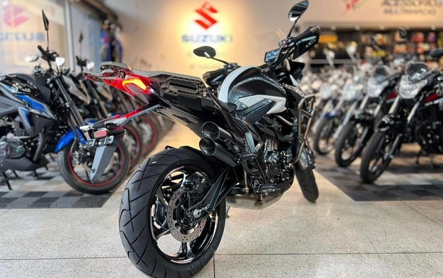 imagem-https://www.socarrao.com.br/sc-vehicle-images-prod/860002/1779540176366-7110993_2_B_3fbcdcb666.jpeg